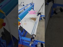 Máquina automática de fabricação de cobertores de emergência