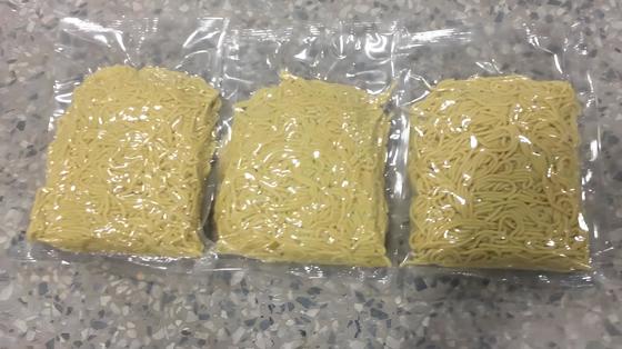 Good price Máquina de embalagem de almofadas de aço inoxidável para alimentos e vegetais on-line