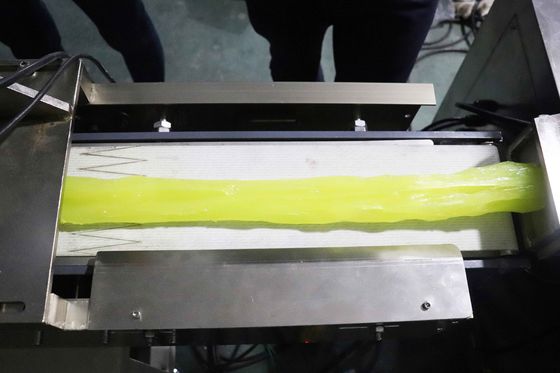 máquina automática da extrusora da massa de modelar individual da máquina de embalagem 220V